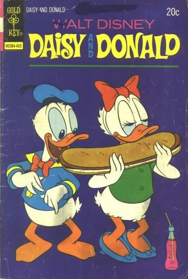 Cover of Walt Disney Daisy and Donald #4