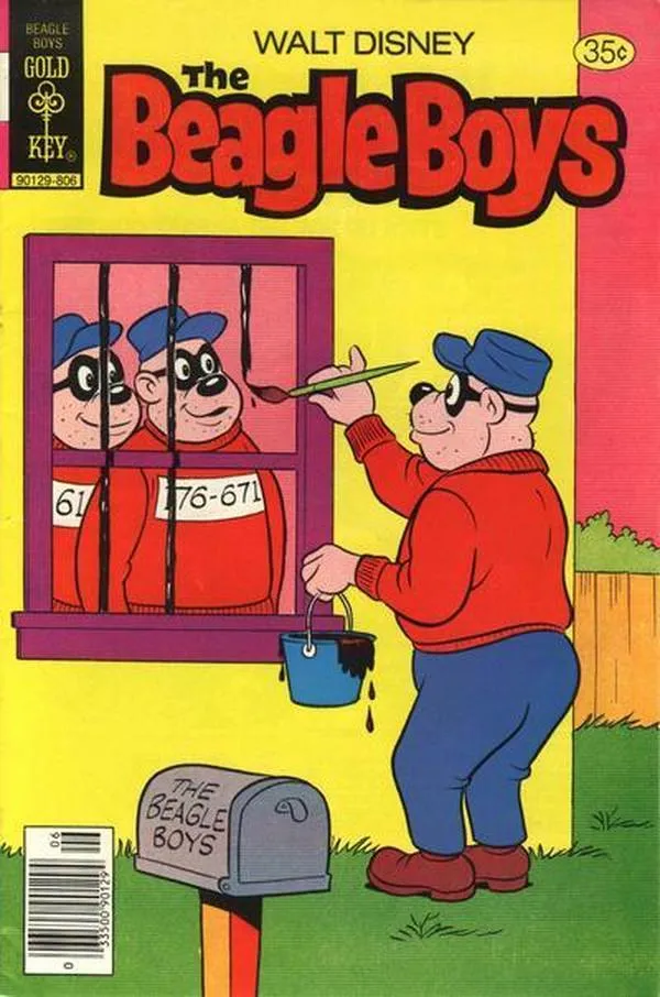 Cover of Walt Disney the Beagle Boys #42