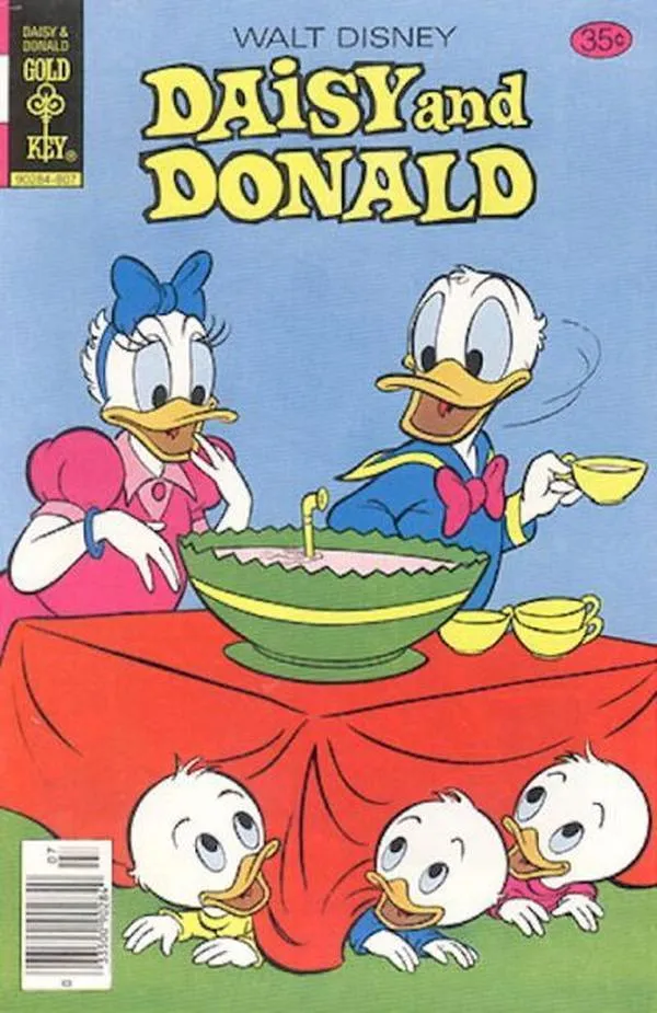 Cover of Walt Disney Daisy and Donald #31