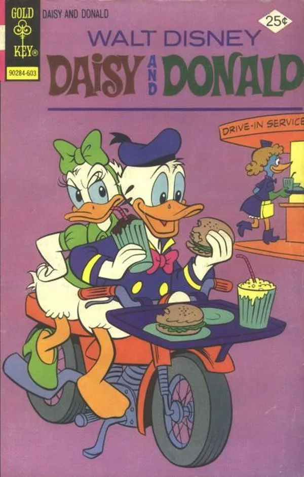 Cover of Walt Disney Daisy and Donald #15